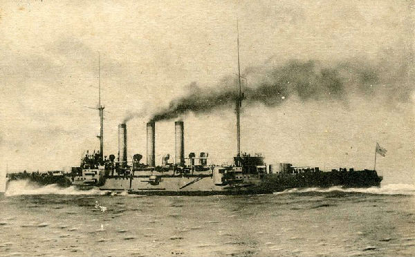 诞生于20世纪初整         "出云号"装甲巡洋舰是根据日本"