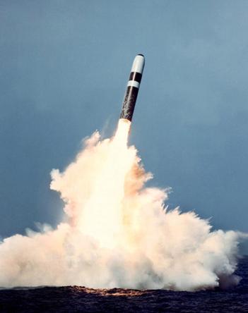解放军"东风-41"公路机动型洲际弹道导弹的曝光可能只是意外,它只是
