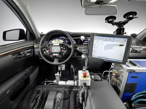 智能人工自动驾驶_人工虚拟驾驶模拟系统_智能驾驶助手