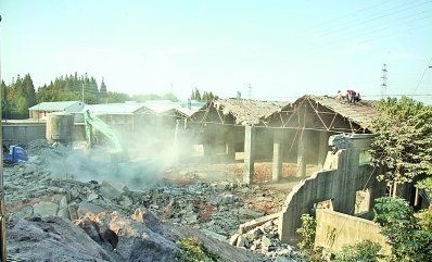 南京10万平米 违建村 全部拆除 实现零补偿图片 36654 398x241
