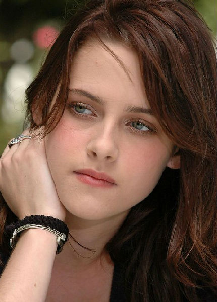 史都华上演自暴自弃戏码 天天不洗澡还狂哭